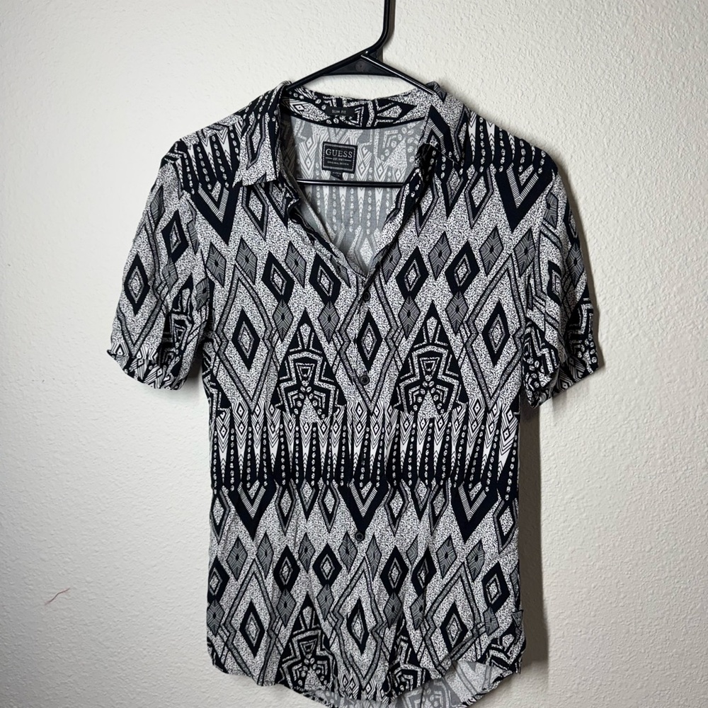 Guess Men's Monochrome Patterned Shirt